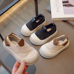 Nuovo 2024 Sneakers per bambini ragazzi ragazze scarpe Casual traspiranti all'aperto scarpe sportive con suola piatta per bambini scarpe da corsa antiscivolo di moda