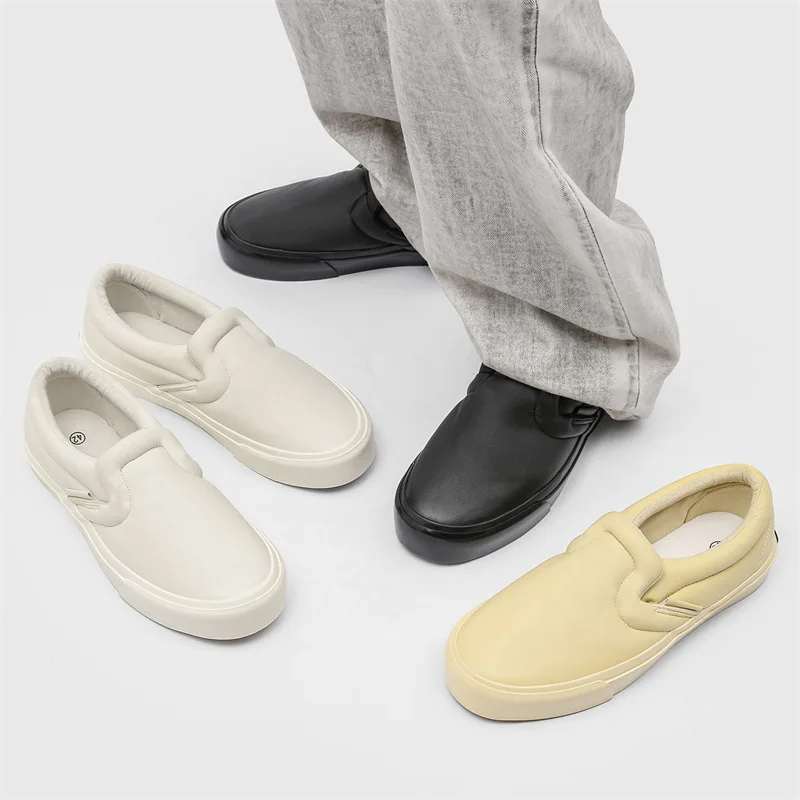 

The New Spring/Autumn 2026 Collection of Fashionable and Simple Men's Sneakers, Student Sneaker and Casual Board Shoes for Men