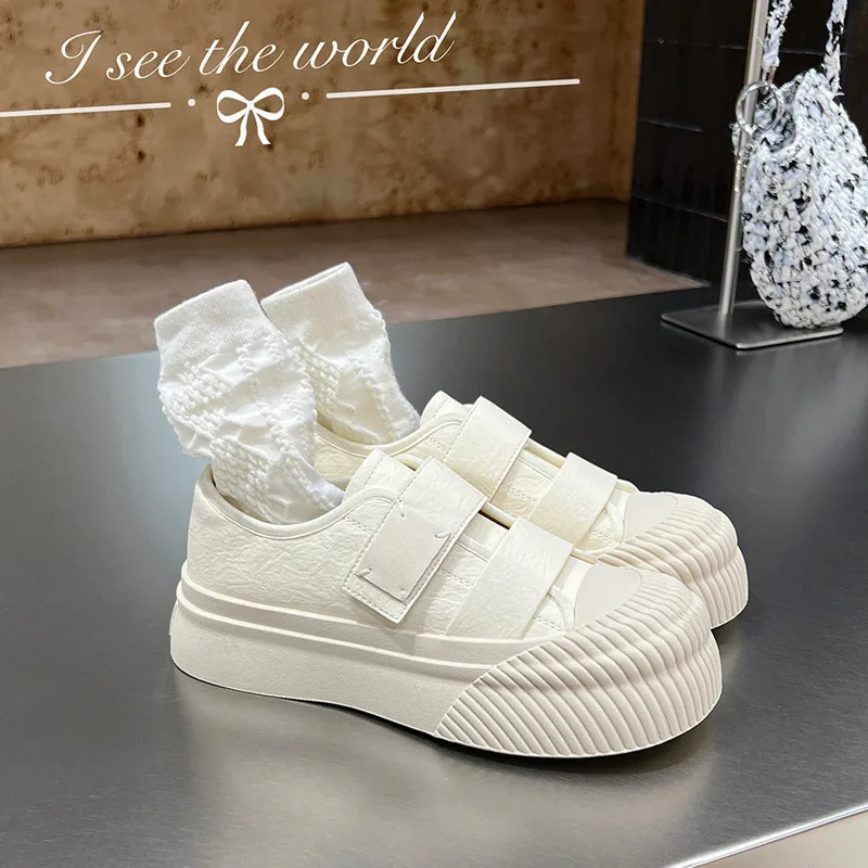 2024 New Thick Velcro Mary Jane Shoes Women All-matching Small White Cookie Shoes to Increase Leisure Sports Board Shoes