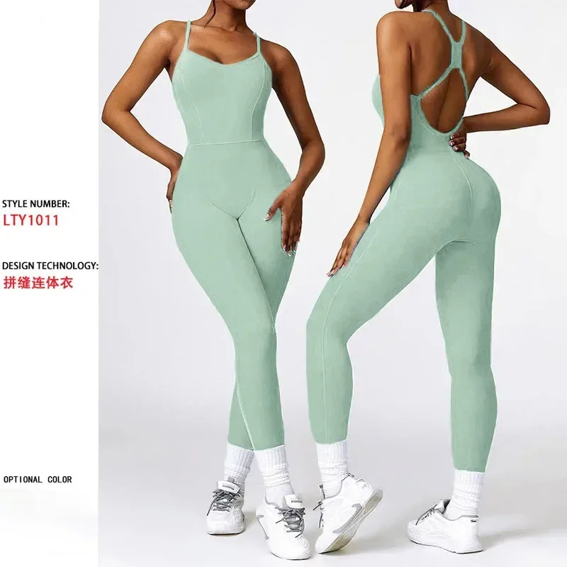 Tuta da yoga femminile sexy senza cuciture color pesca, tuta sportiva da esterno fitness slim fit