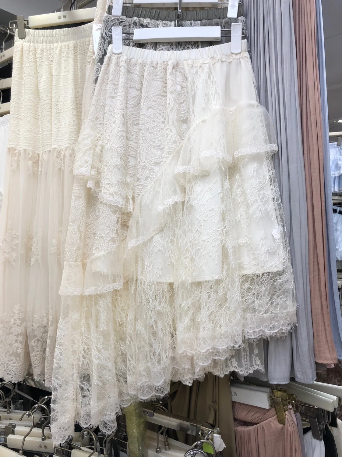 Irregular Lace Trim Multi-Layer Asymmetrical Skirt Women's High Waist Cake Skirt Polyester Fiber Summer New Style Beige
