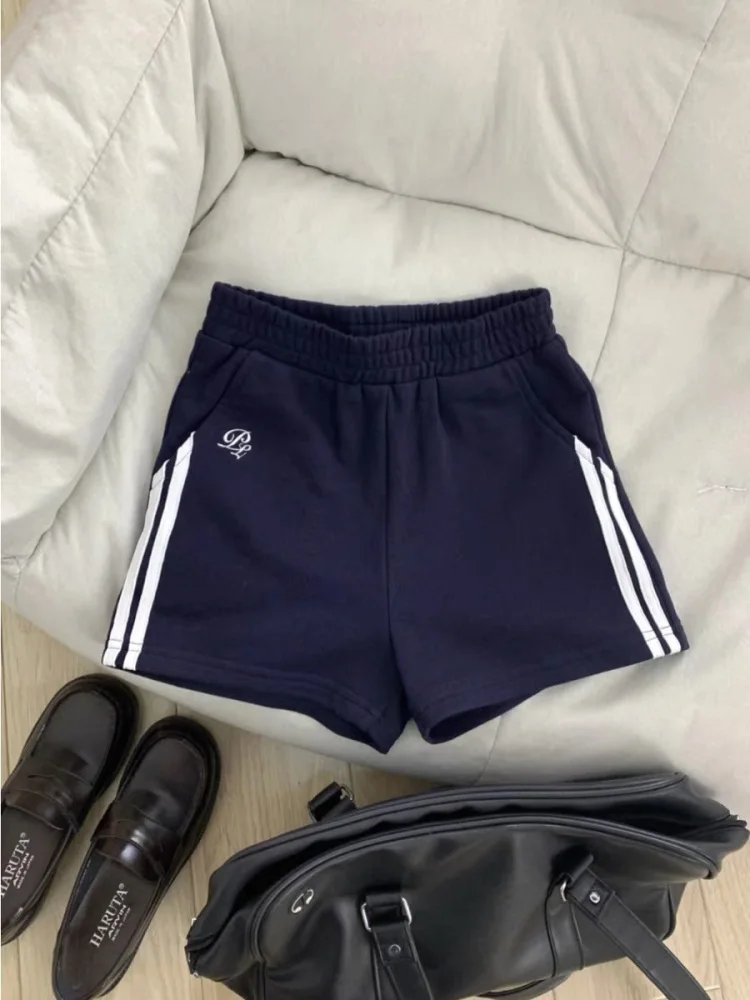 

Американские ретро-шорты в полоску для женщин, летние повседневные свободные шорты с широкими штанинами, корейская версия