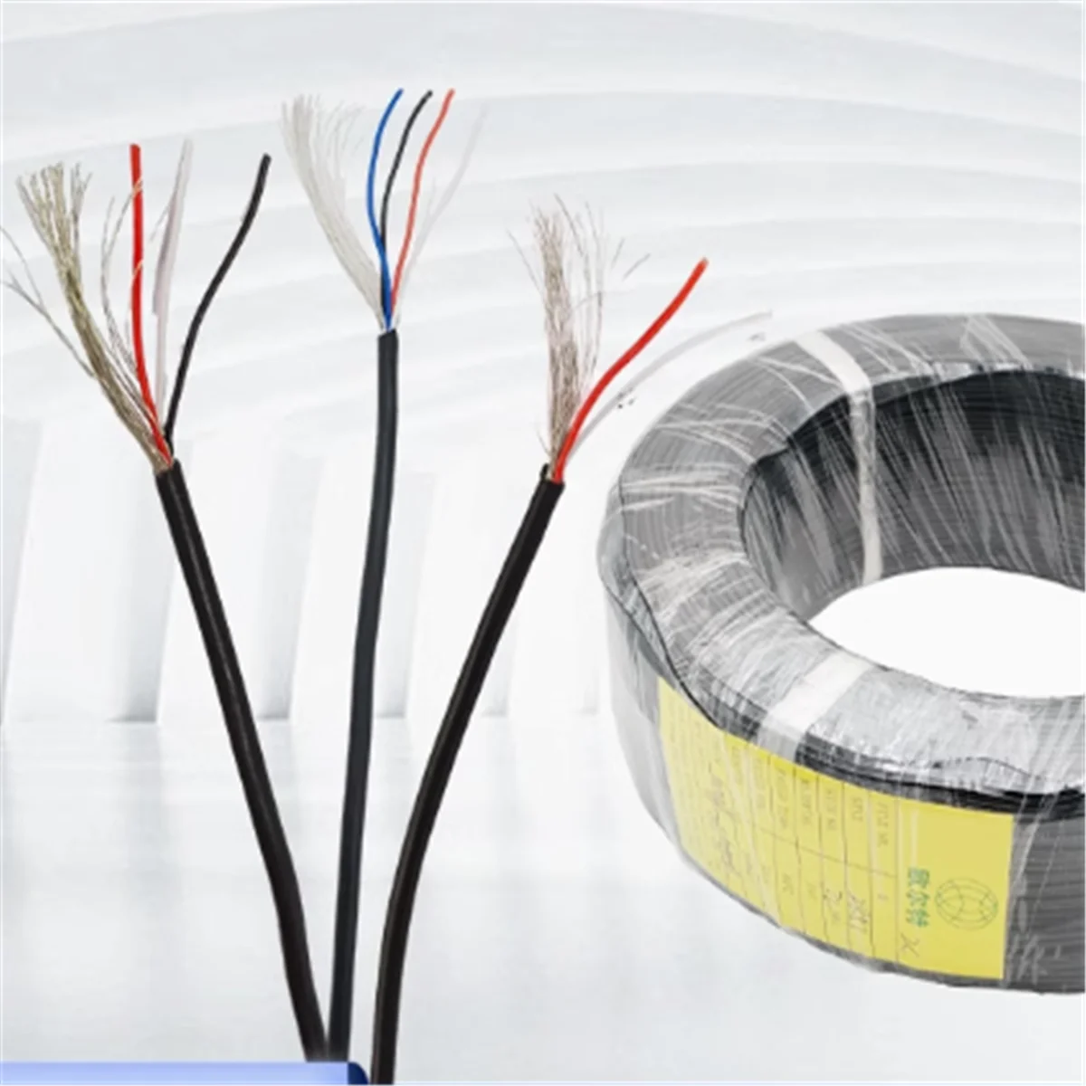 

Ультратонкий управляющий кабель 2 мм, 2-жильный, 4-жильный экранированный провод, мягкий ПВХ, провод аудио-видео сигнала, тонкий экранный кабель 32AWG для усилителя