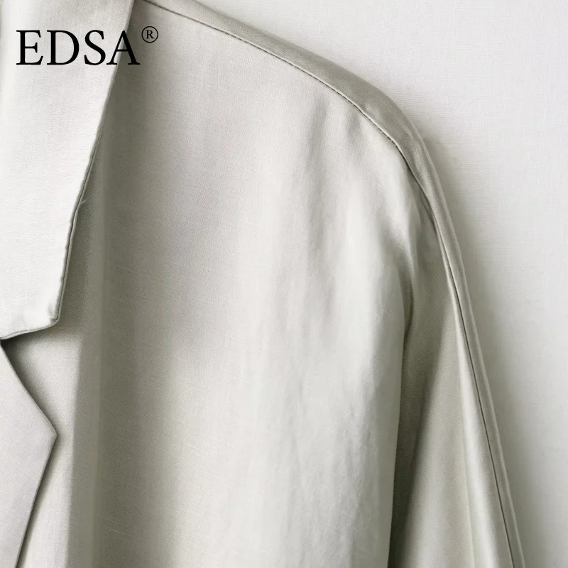 سترة نسائية من الساتان من EDSA مع حزام وأكمام طويلة وطية صدر مدببة وحاشية مستقيمة لمعطف سترة نسائية للمكتب