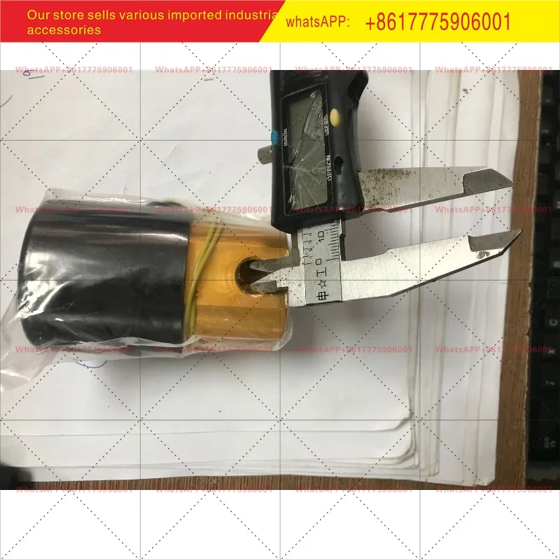 Dachang vacuum solenoid valve two position two normally closed ZKC-22-8-C (thread M14 * 1)