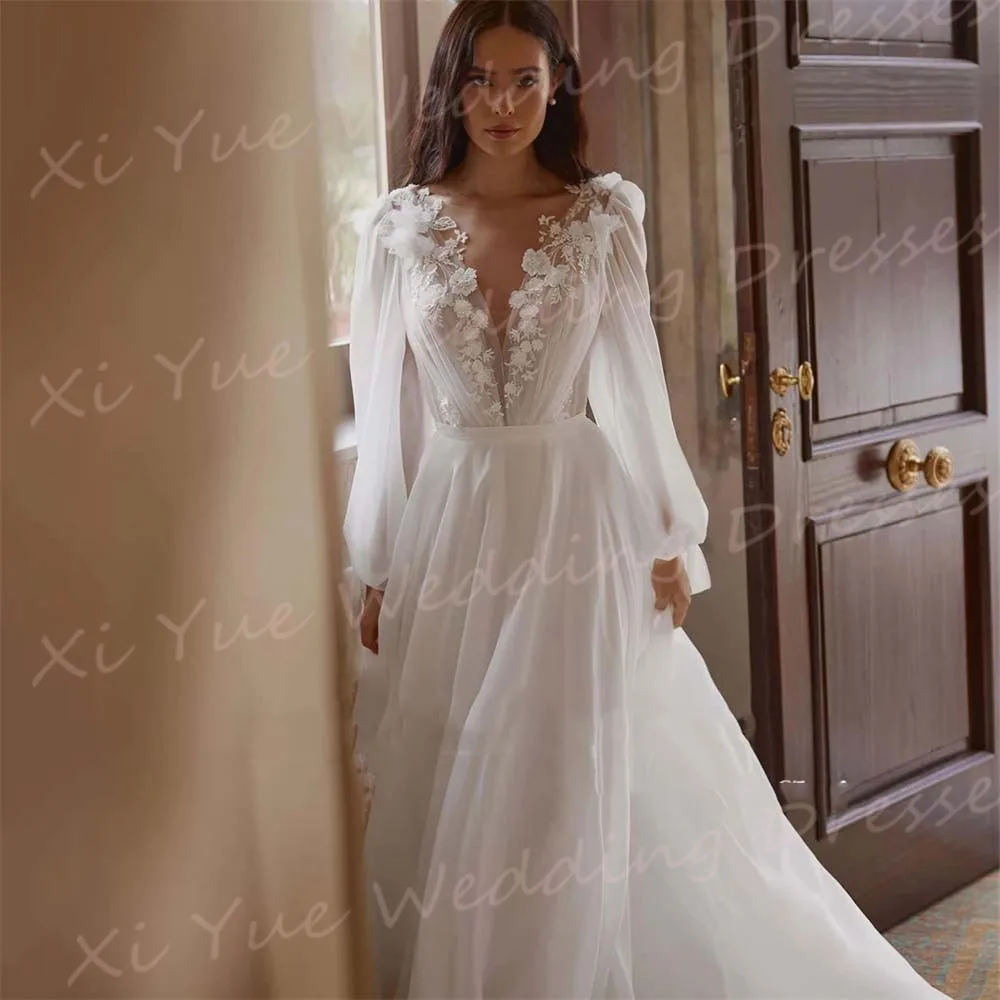 Robes de mariée A-Line pour femmes, appliques en dentelle, robe gracieuse et sexy, manches longues, col en V profond, robe de mariée généreuse, 2024