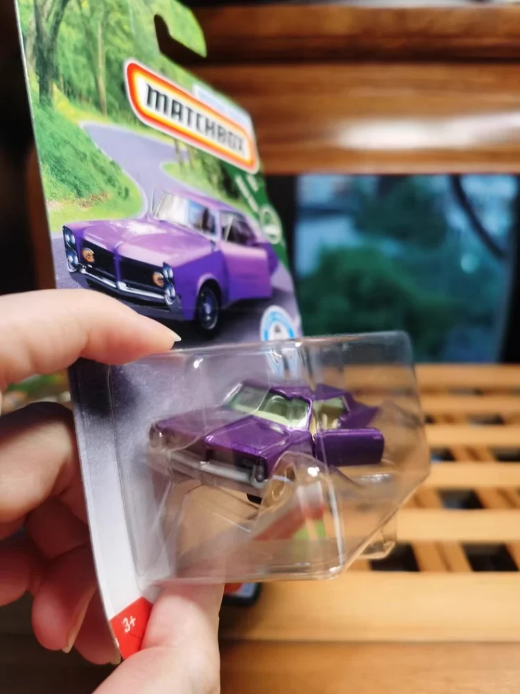 Metal Matchbox Moving Parts Series 64 PONTIAC GRAND PRIX Children Toys 1:64 Car Model Boys Kids Toys Collectible Birthday Gift