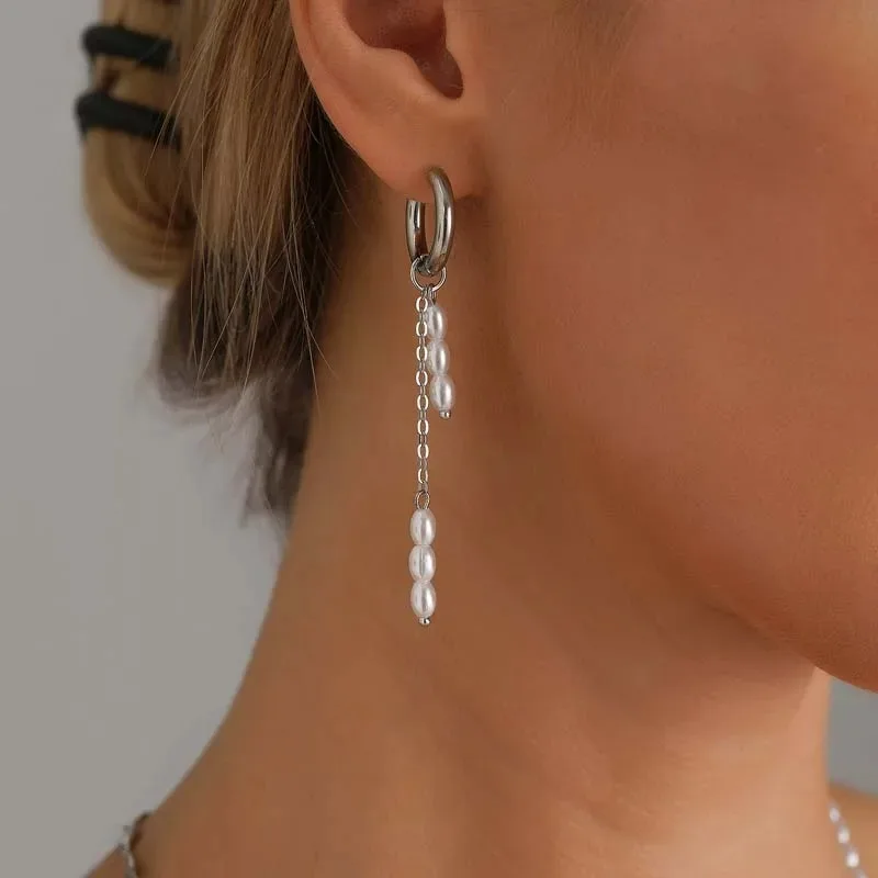 Fashion Metal Imitation Pearl Heart Asymmetry Earring for Women Exquisite Silver Color OT Buckle Clavicle Chain Earrings Jewelry