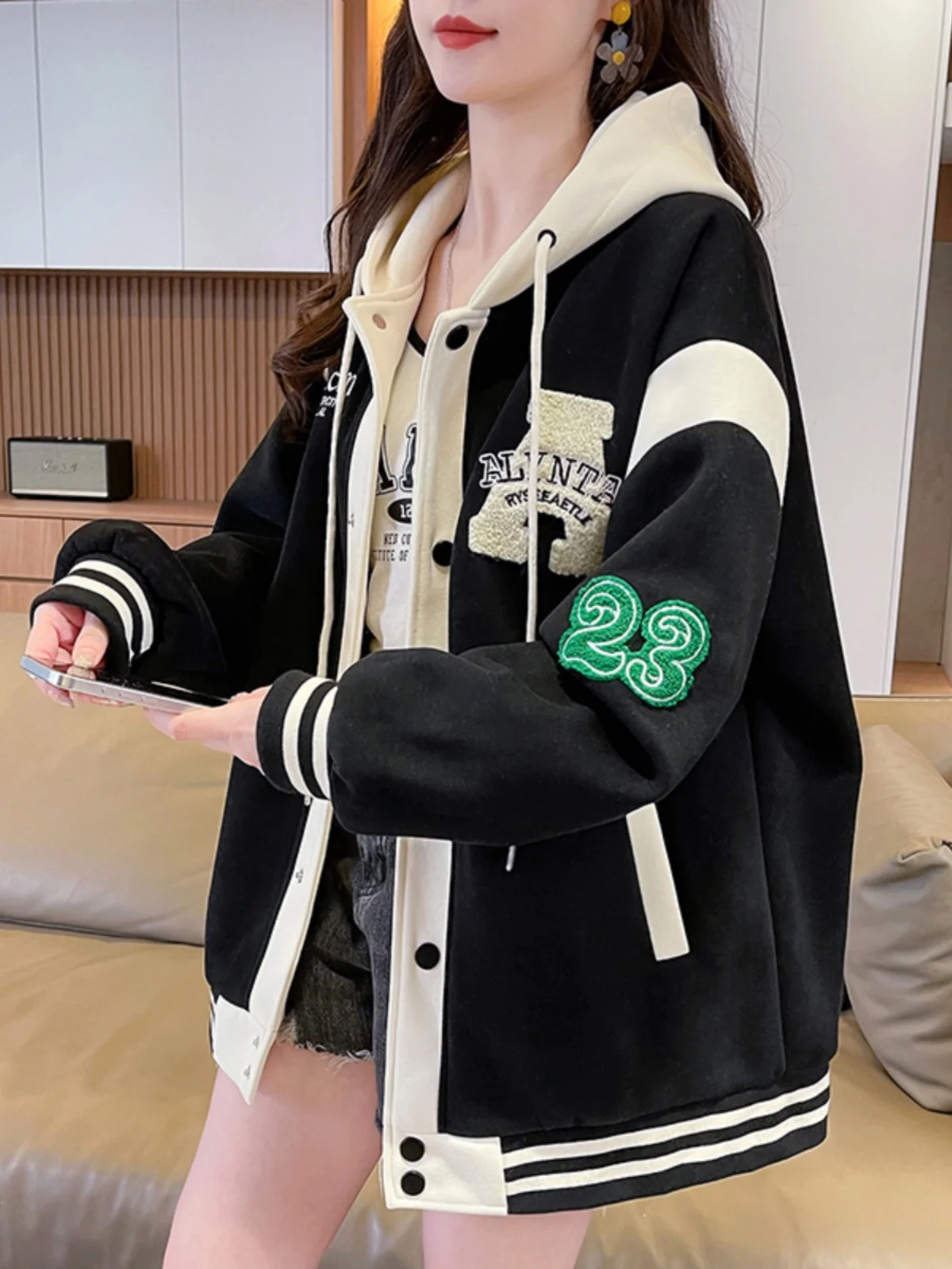 

Baseball Jackets Leather Womens Minimalist Satin Cargo Style Quilting Plaid Spliced Embroidery Mid-Long Overlong Stitched Ladies