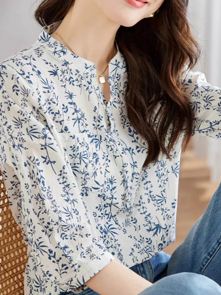 Artistic Blue And White Porcelain Print Shirt Women's Summer New Style Thin Seven-Quarter Sleeve Stand Collar Versatile Top