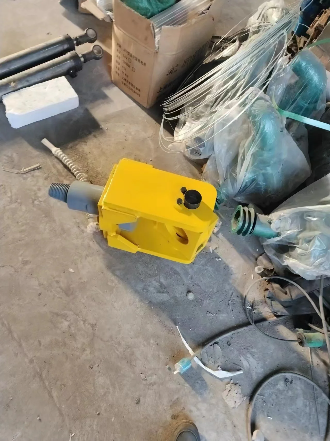 Pelepas Batang Otomatis untuk Rig Pengeboran Pneumatik