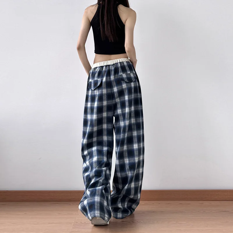 سراويل كسول ريترو ستريت منقوشة للنساء 2025 سراويل غير رسمية منقوشة جديدة فضفاضة مستقيمة باللونين الأبيض والأسود