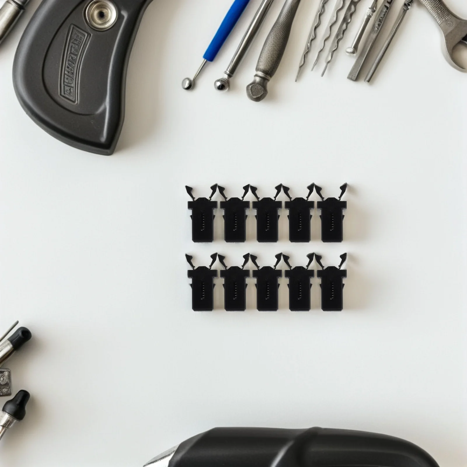 

10Pcs Trash Can Buckle Plastic Press Lock Replacement Garbage Bin Clip Latches Universal Trashcan Accessories