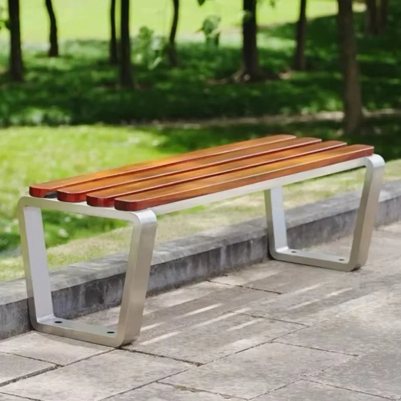 كرسي خشبي خارجي حديث من الفولاذ المقاوم للصدأ ومقعد حديقة للحدائق العامة والباحات والسوبر ماركت والمدارس والمستشفيات