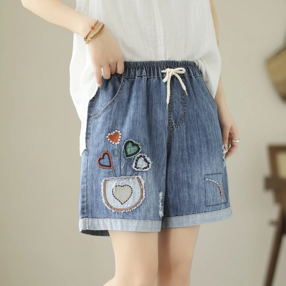 Aricaca Women Embroidered Patch Designs Denim Shorts Female M-2XL Casual Light Blue Shorts