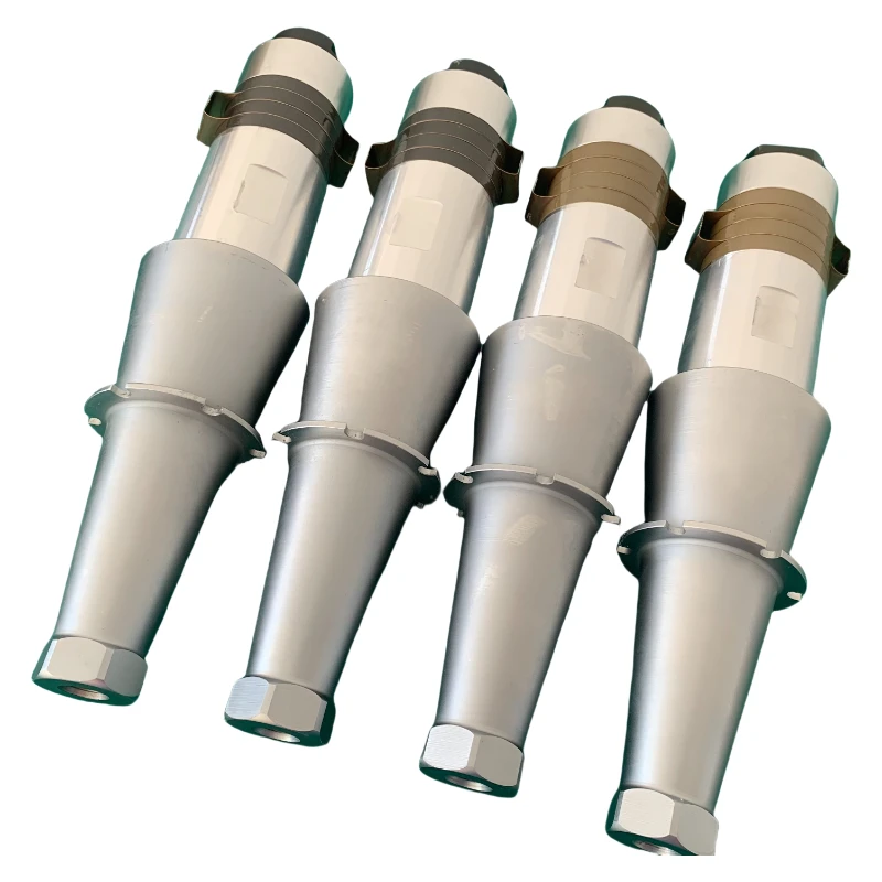 Ультразвуковой датчик датчика 15 кГц 2600 Вт для сварки пластика