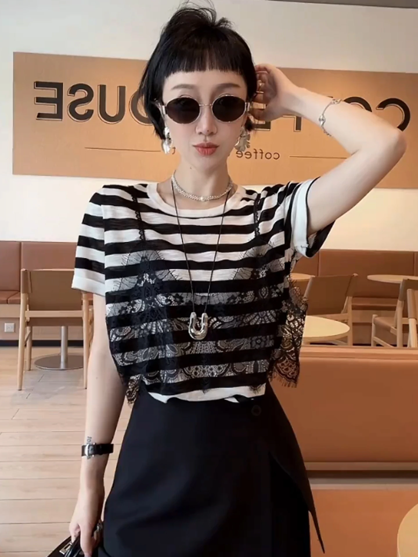 

Faionable Striped Color Blo Lace Splice ort Sve Футболка женская Base irt Commute Sle круглый топ на лето