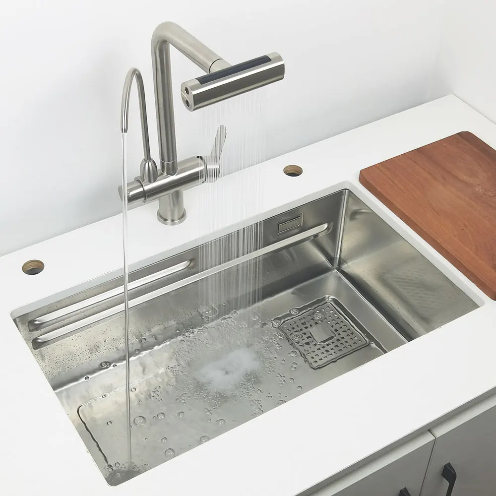 Unterbau-Küchenspüle aus 304 Edelstahl mit Wasserfallarmatur, Multifunktionale Einzelwaschbecken – Detail 5