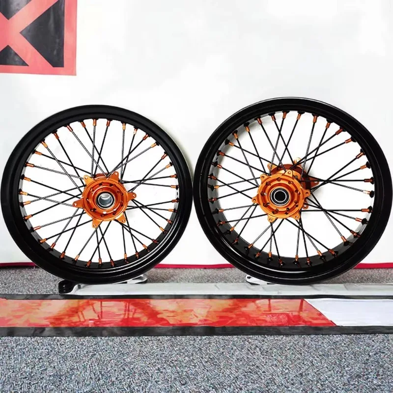 

2025 New Style Motorcycle Wheelset CNC Hubs EXC 125 300 36 Spoke Aluminum Alloy 17 Inch Supermoto