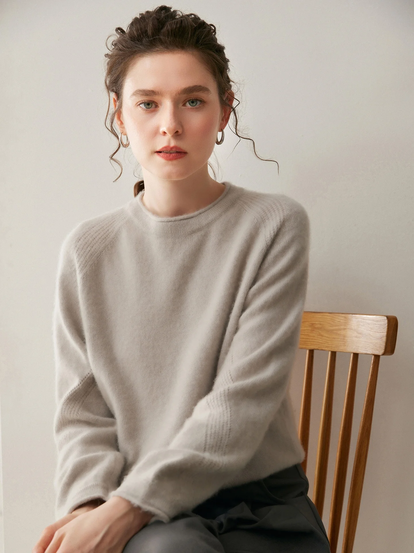 Ladies Thiened Camere Knitted Sweater Casual Sle Loose Fit oulder Insert round Ne Roll  Design Soft Wool Blend