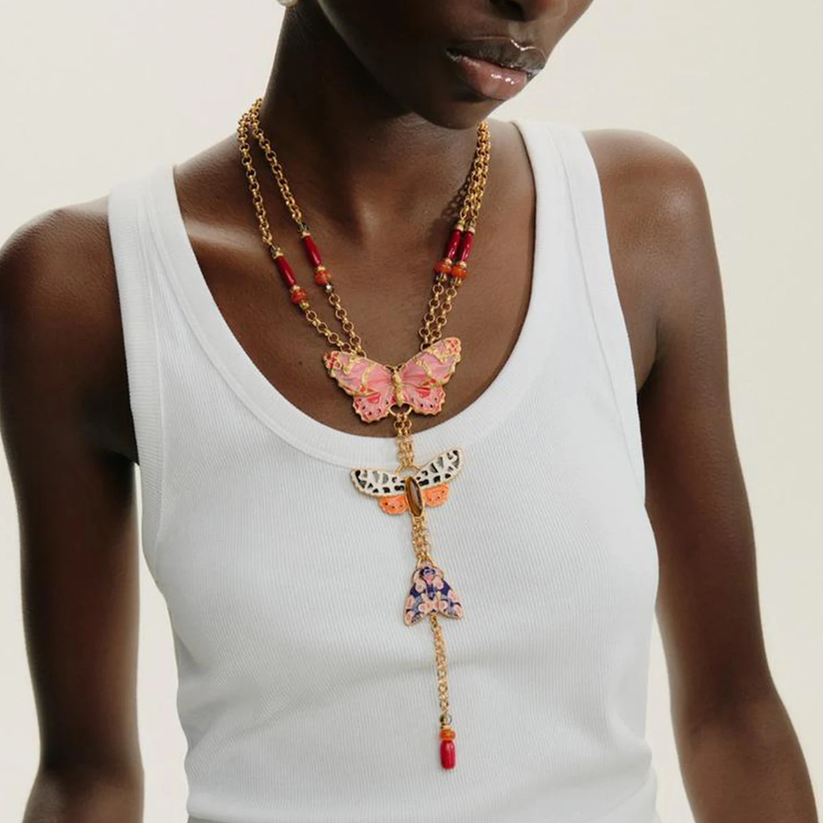 

ZAA Vintage Design Metal Chains Y-shaped Long Butterfly Pendant Necklaces for Women Statement Jewelry Neck Accessories