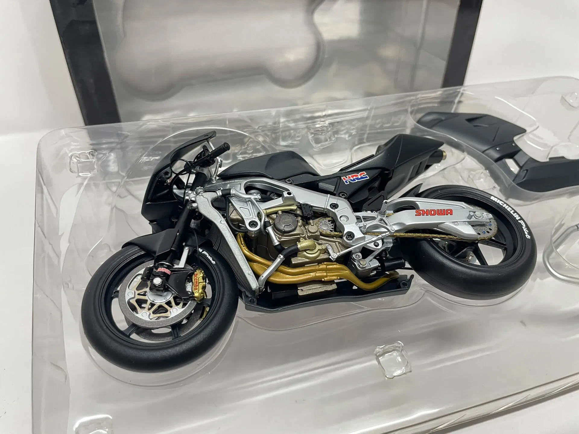 Minichamps 1:12 RC211V 2002 Rossi Simulation Limited Edition Alloy Metal Static Motorcycle Model Toy Gift