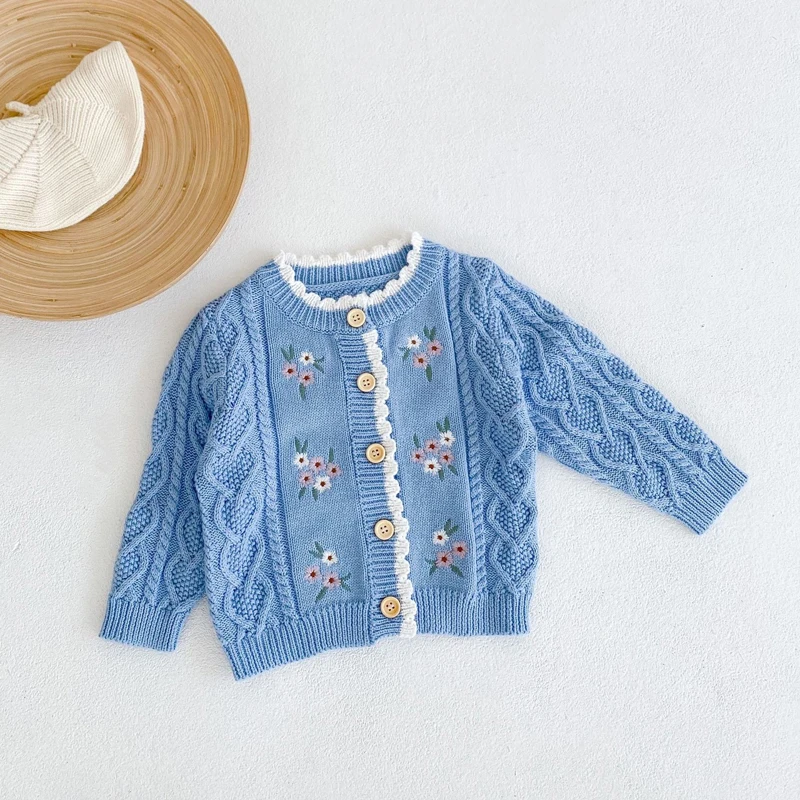 New autumn baby clothing, 0-3 year old baby girl baby flower embroidered jacket top versatile cotton knit cardigan