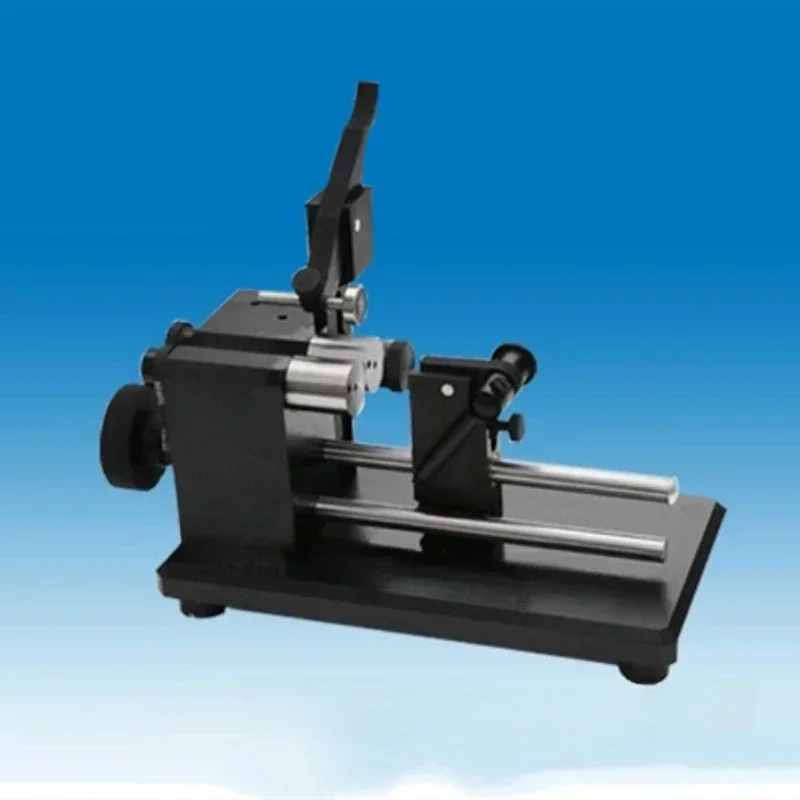 

Клещи-амперметр: стандартное калибровочное устройство для измерений, компьютерный прибор