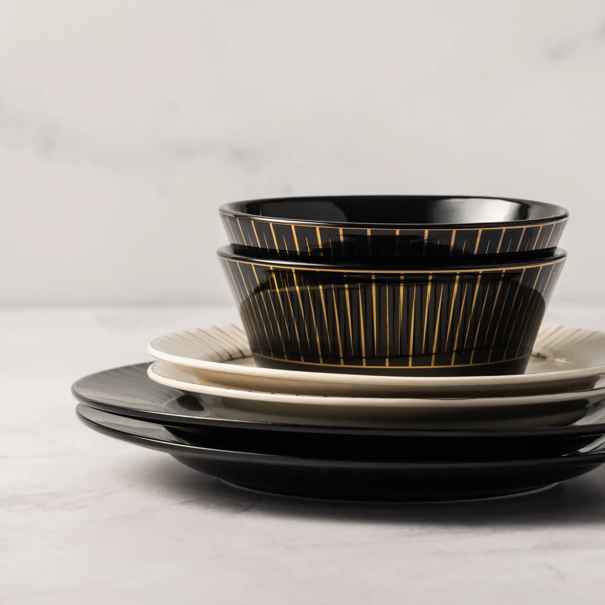 مجموعة Thyme & Table Maison، مجموعة أواني طعام من الخزف الحجري مكونة من 12 قطعة #2