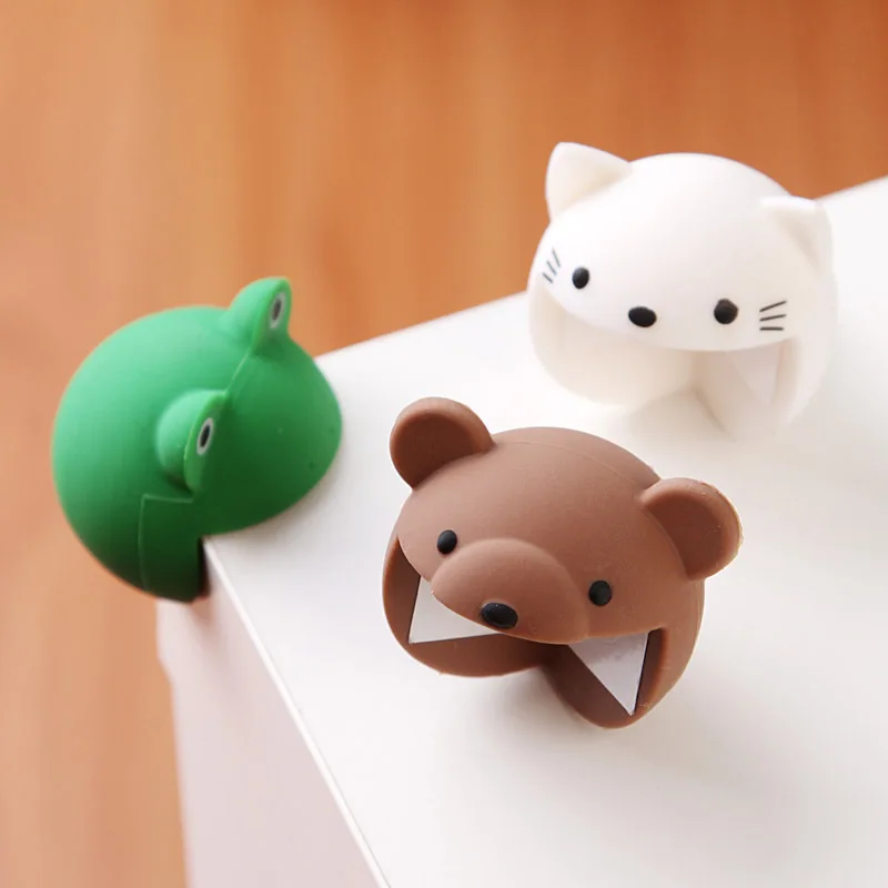 

1Pcs Baby Cartoon Safety Bear Frog Cat Fox Table Corner Protector Safe Soft Silicone Protection Edge Cover