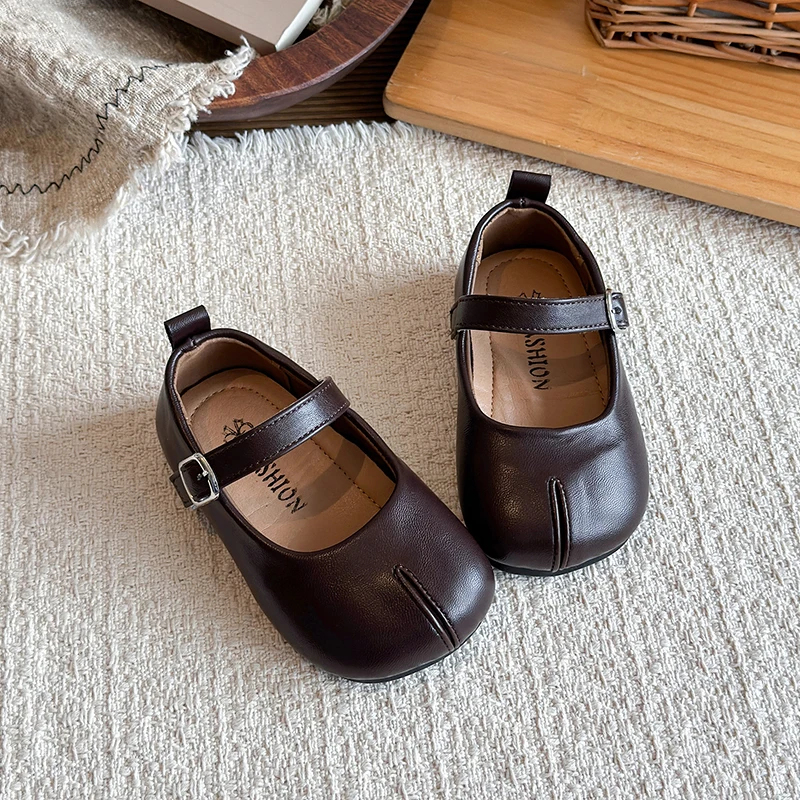 Children's Leather Shoes Vintage Black Brown Girls Causal Flat Shoes Round-toe Non-slip Kids Causal Mary Jane Shoes Daily Wear