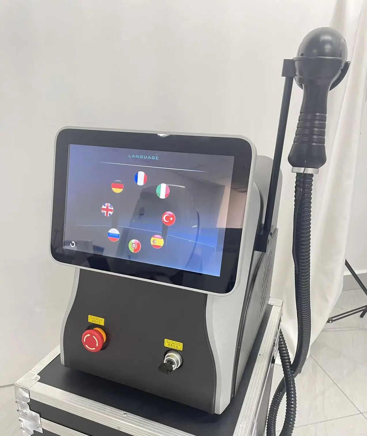 المهنية الجليد التيتانيوم غير مؤلم 808 ديود آلة إزالة الشعر بالليزر الجليد البلاتين إزالة الشعر جهاز إزالة الشعر بالليزر