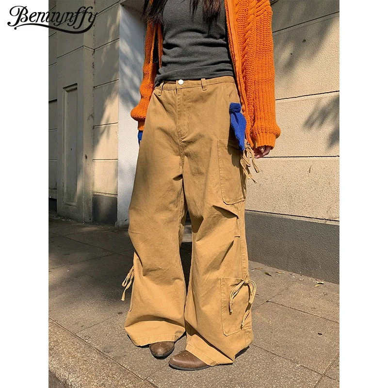 

Джинсы карго Benuynffy American Tie Pockets для женщин, осень-зима 2026, новинка, винтажный уличный стиль Y2K, повседневные свободные брюки с широкими штанинами