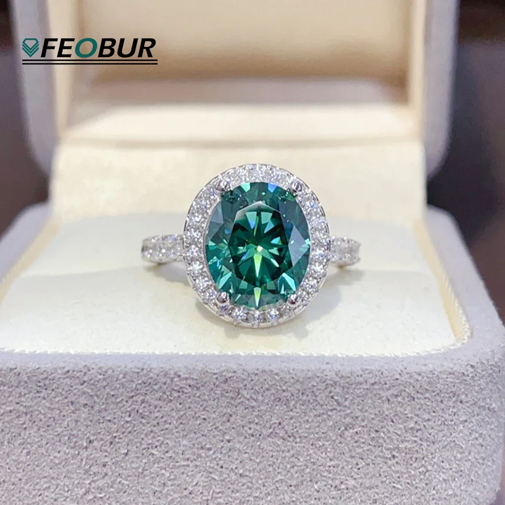 FEOBUR 3/5ct Oval Moissanite Halo Ring for Women Luxury Jewelry Gift S925 Sterling Silver Green Lab Created Diamond Wedding Band