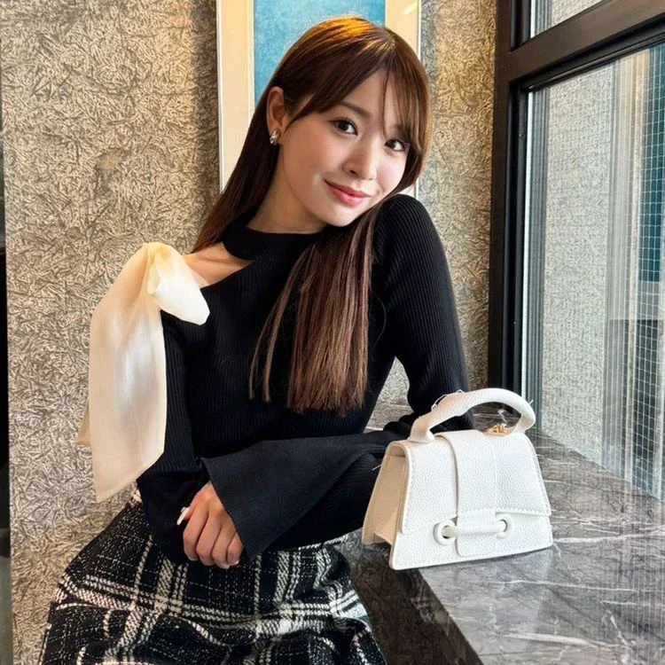 Japanese Sweet Two-wear Off-shoulder Big Bow Thin Knitted Top Spring New Women's Slim-FiT Elegant Knitted Sweaters Pullovers