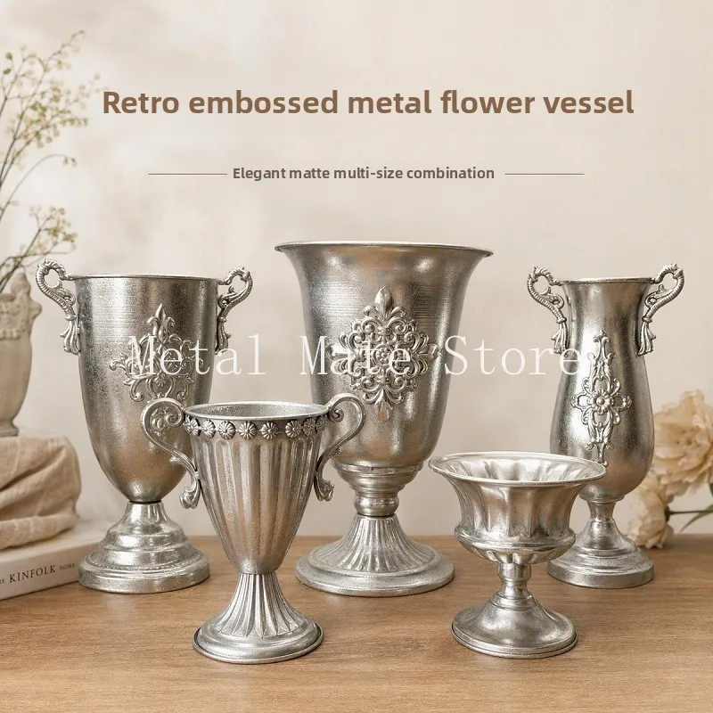 European retro silver foil iron vase, hotel banquet desktop flower arrangement, wedding decoration, flower pot decoration