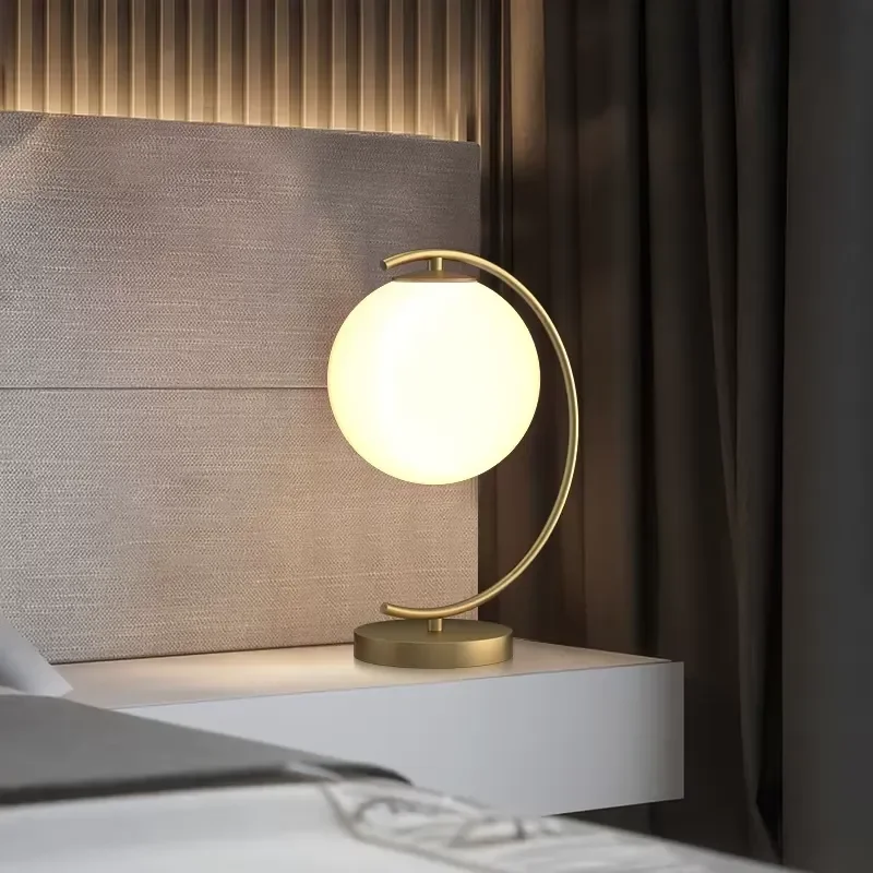 Modern Nordic Brass Table Lamp E14 Curved Arm Spherical Bedside Light for Bedroom Warm Romantic Atmosphere Eco Friendly