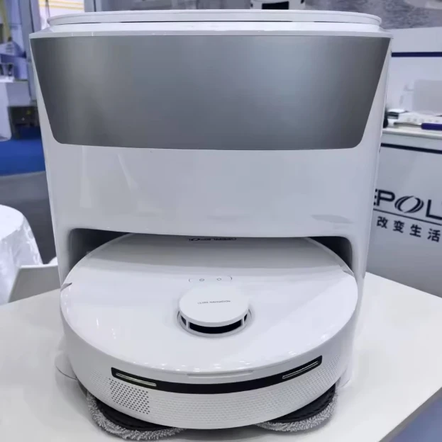 مجموعة مكنسة وممسحة روبوت AA eufy X10 Pro Omni، شفط 8000 باسكال، مماسح مزدوجة مع رافعة تلقائية 12 مم وكشف السجاد، 0 تباع 1