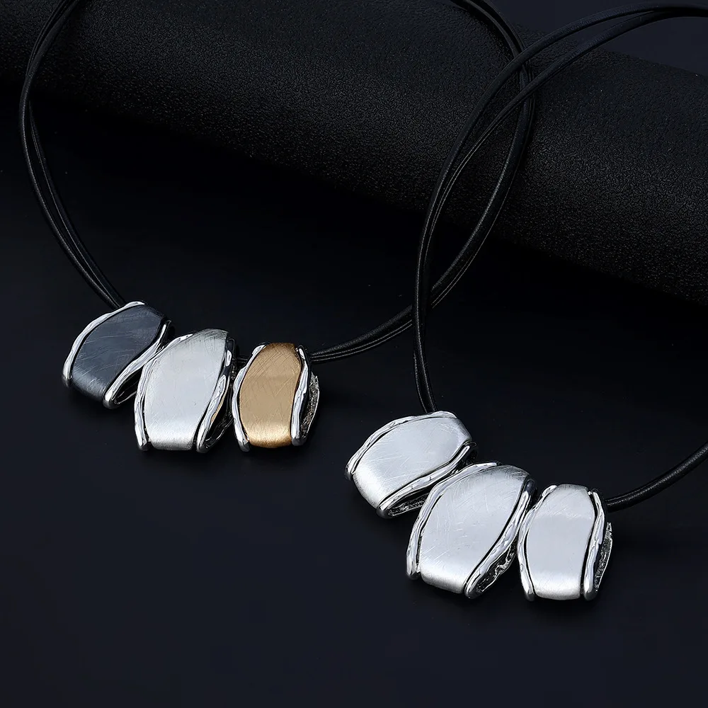 European and American metal fashion women irregular European and American jewelry retro simple col