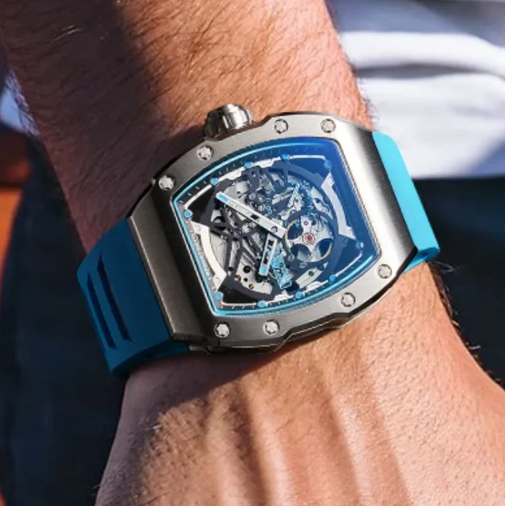 

BONEST GATTI Мужские автоматические часы 42 мм Tonneau Механические наручные часы Водонепроницаемые сапфировые светящиеся скелетоны Маленький секундный циферблат