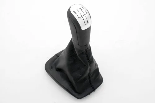 

Gear Knob & Shift Boot in Chrome for Fabia MK2
