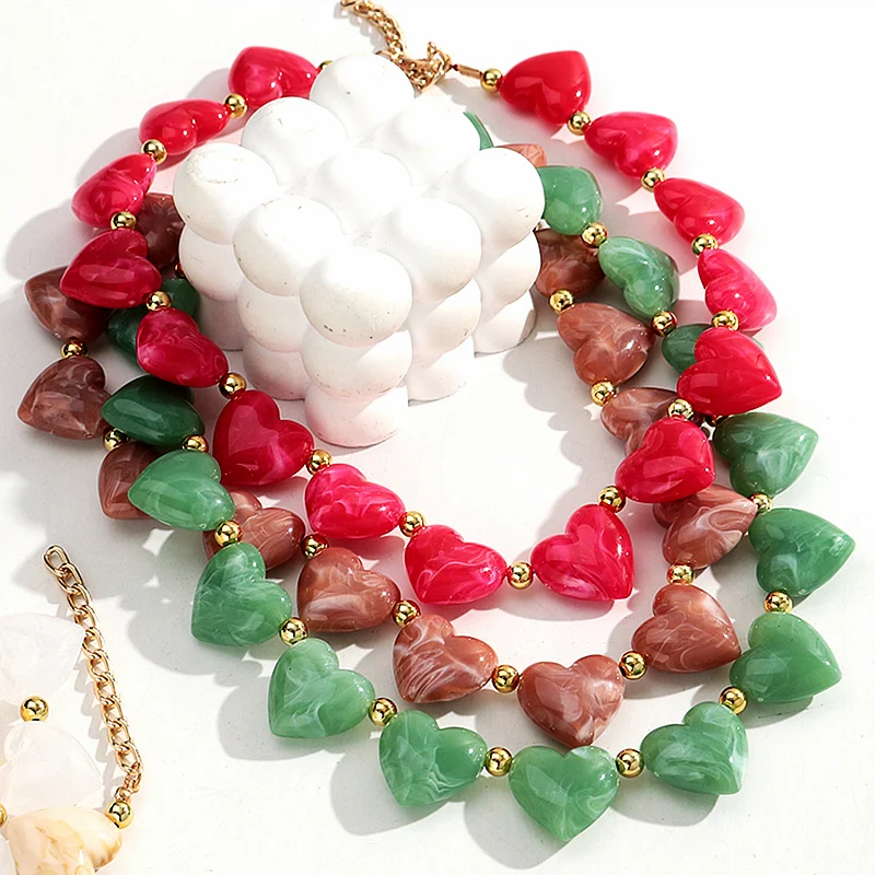 Trend Acrylic Heart Beads Choker Necklace for Women Resin Geometric Heart-shaped Beaded Collar Necklaces Party Jewelry Gift