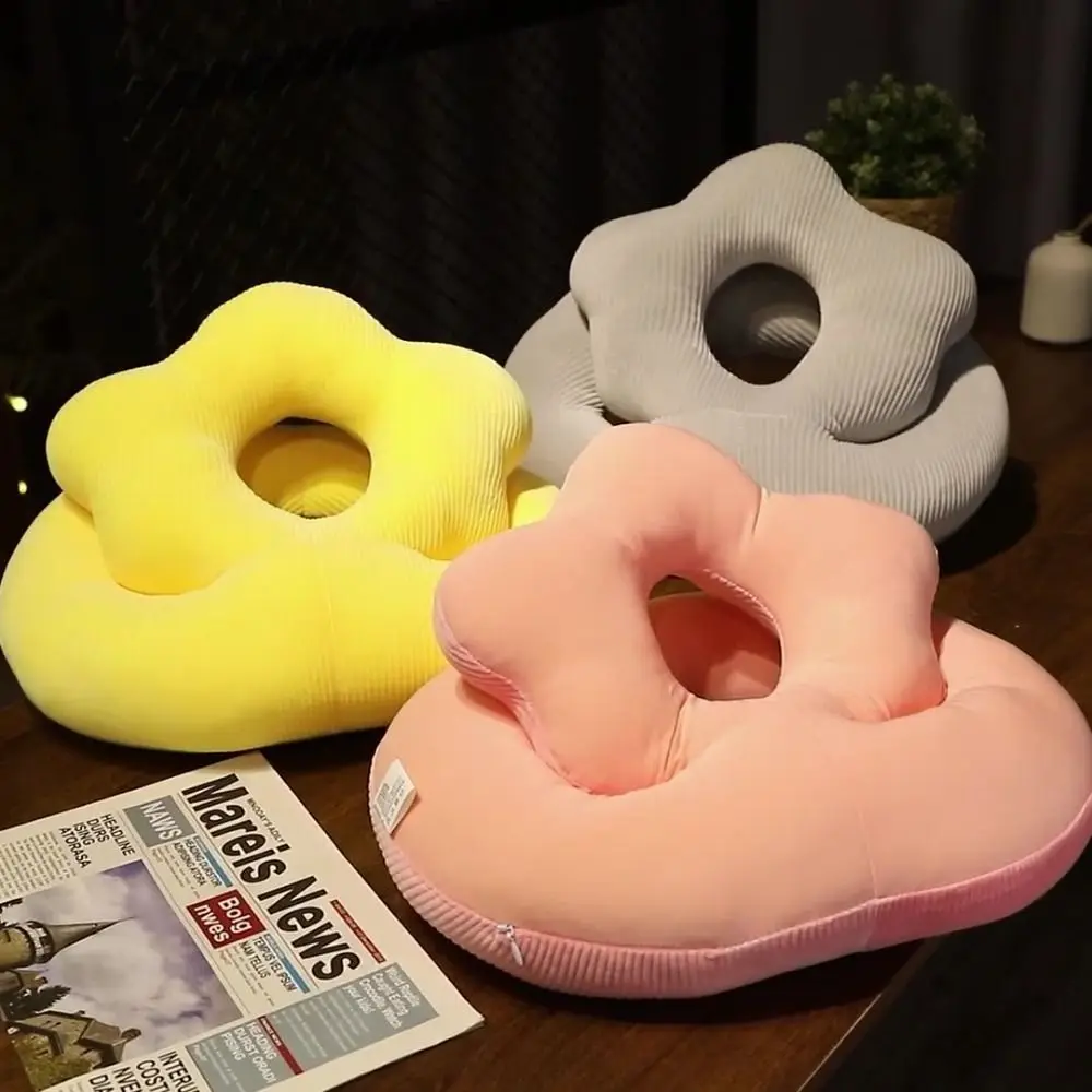 

Double-sided Flower Office Nap Pillow Super Soft Support Bear Pillow Stuffed Toy Hand Hold Cartoon Sunmer Nap Pillow Winter