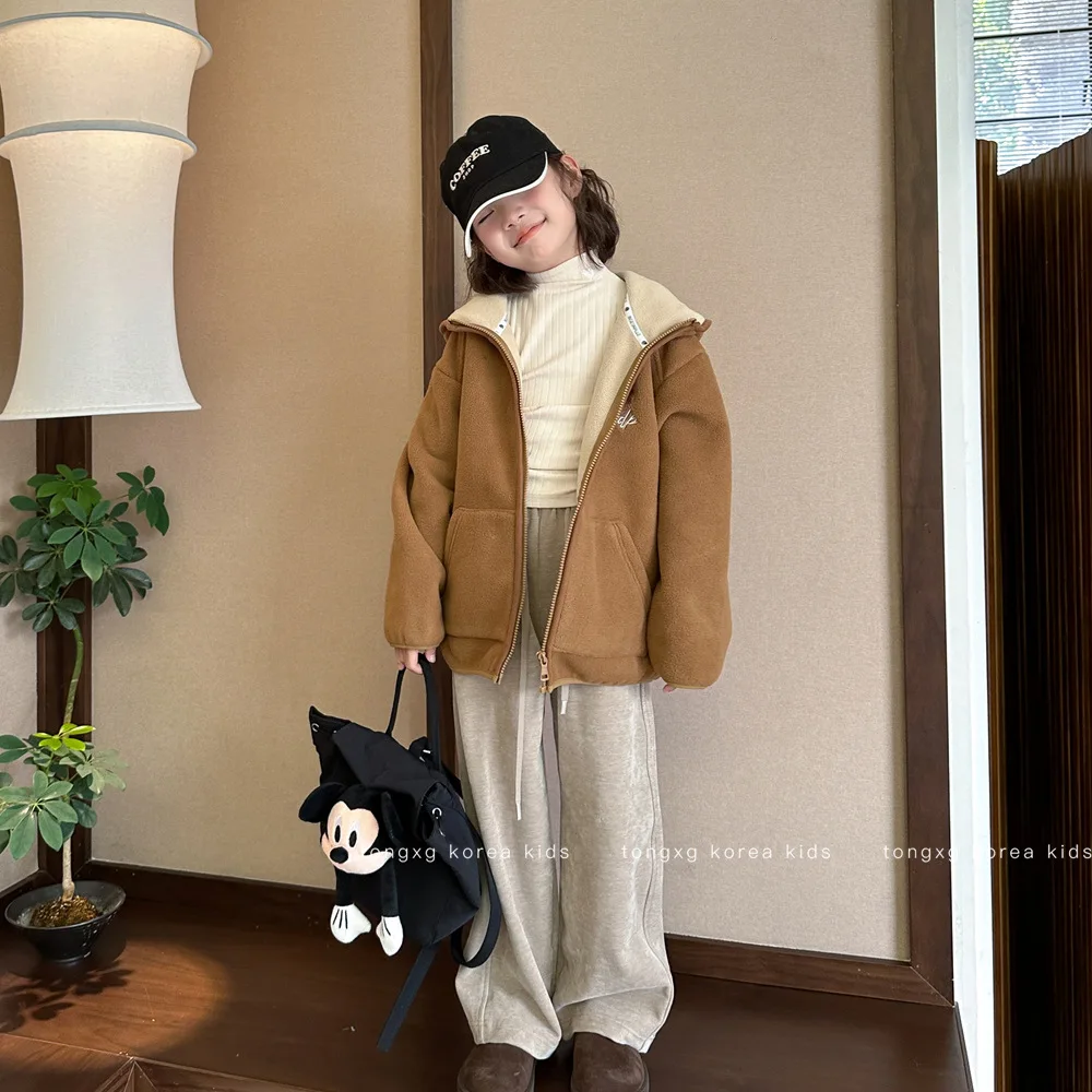 Girls Blouse 2024 Autumn New Childrens Clothes Girls Baby Foreign Air Thread Embroidery Base T-shirt Casual Simple Daily image 3