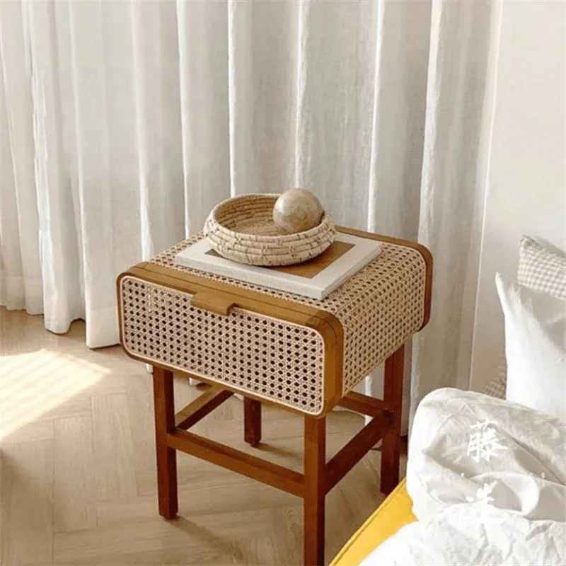 European Solid Wood Rattan Bedside Tables for Home Bedroom Furniture Nordic Leisure Homestay Nightstands Small Storage Cabinet U