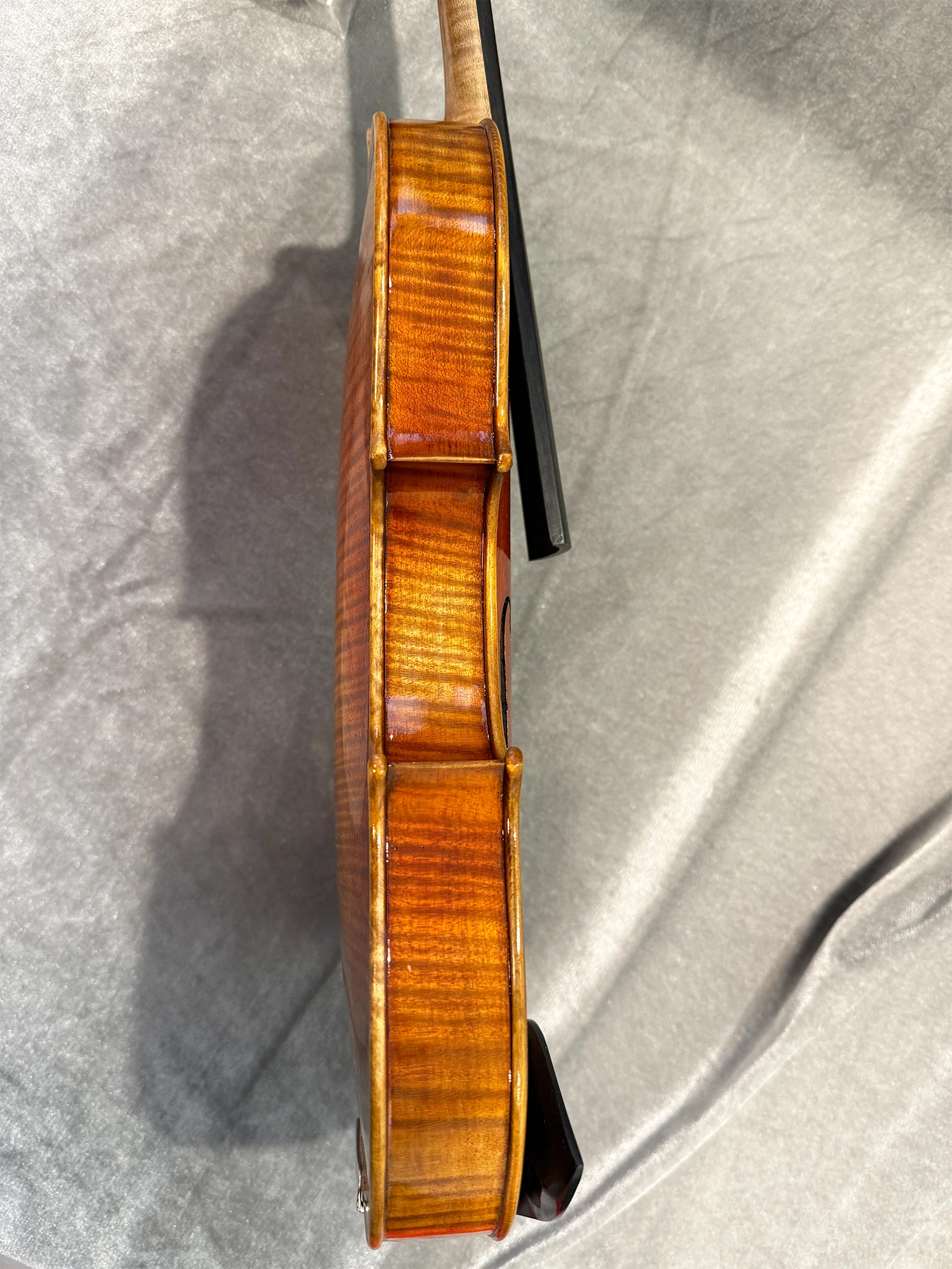 Professional Solo 4/4 Handmade Violin, 1715 Stradivarius Copy, Ebony Hardware, Hand-Rubbed Varnish, Full Set with Hard Case