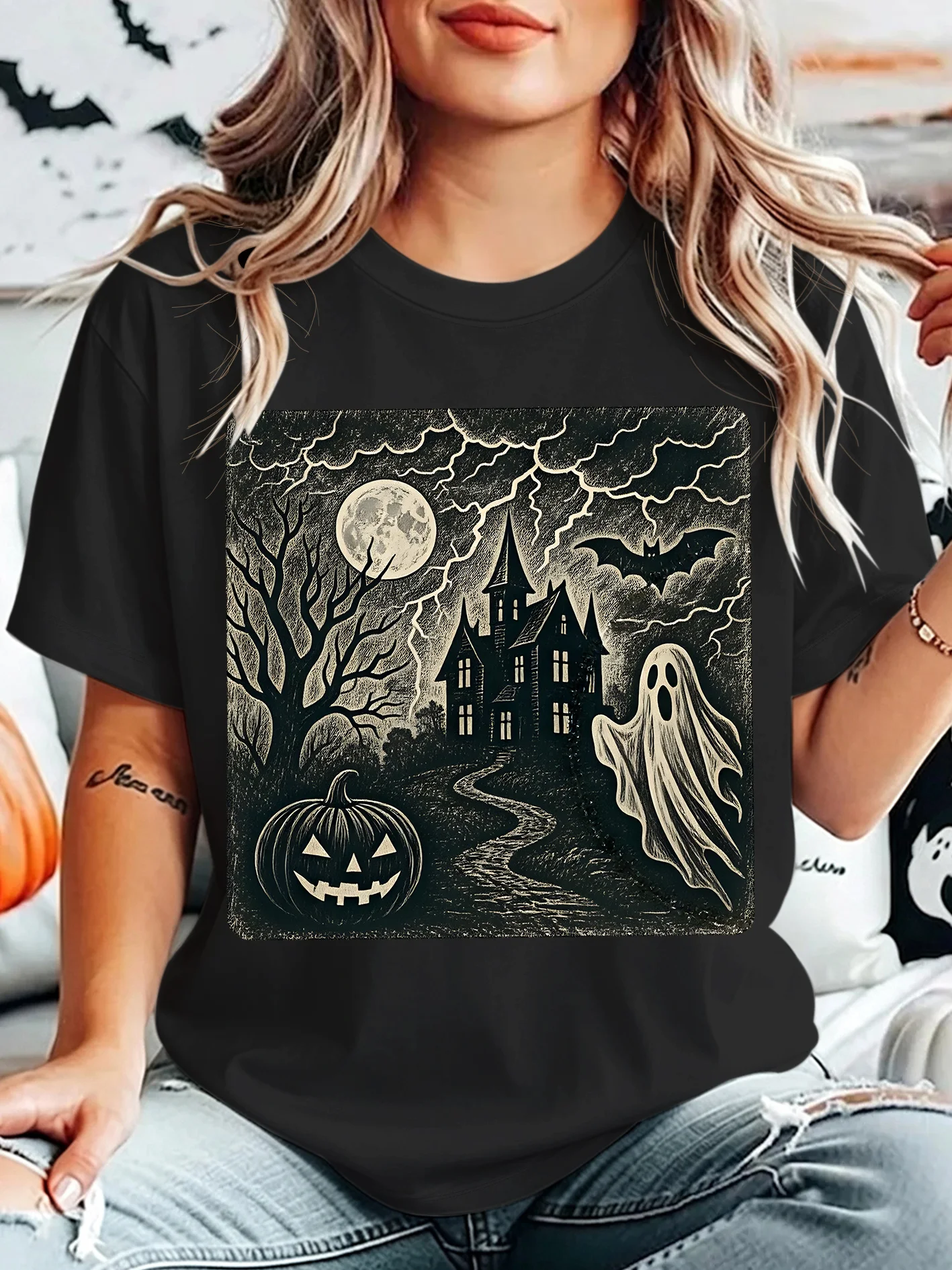 Gothic Haunted House Ghost Pumpkin Womens Crew Neck Short Sleeve T Shirt Full Moon Bat Spooky Casual Graphic Tees For Ladies