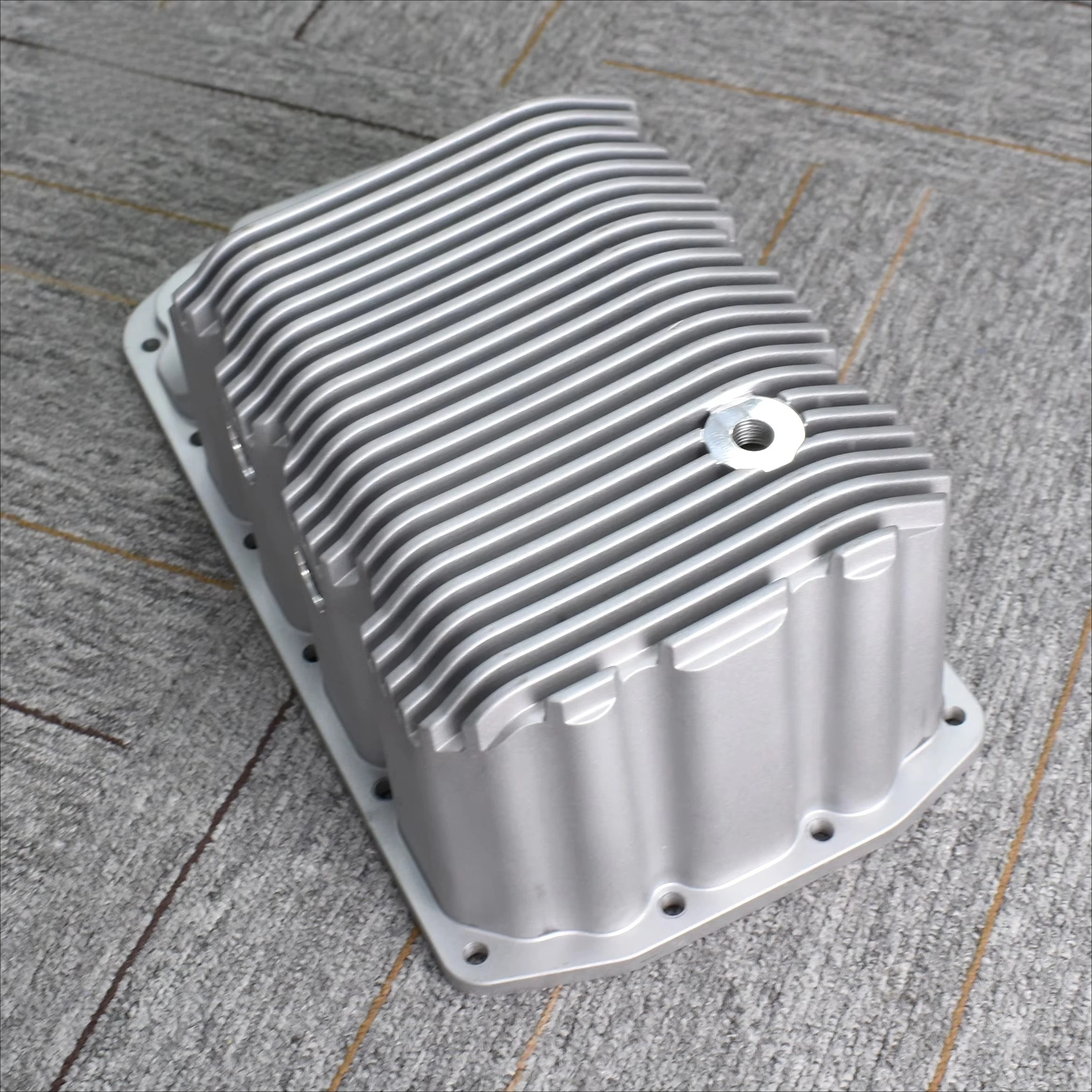 For MINI R55 R56 R57 R58 R59 R60 Engines Forged Aluminum Sump
