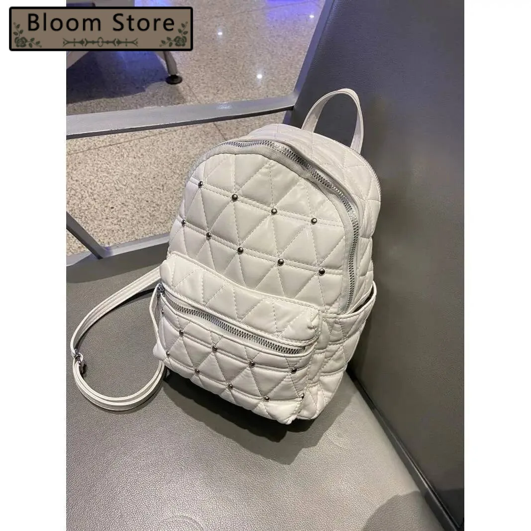 Bloom Large Capacity White Backpack For Women 2025 New Dia Chic Leather Backpacks Female Vintage Casual Mochila Aesthetic