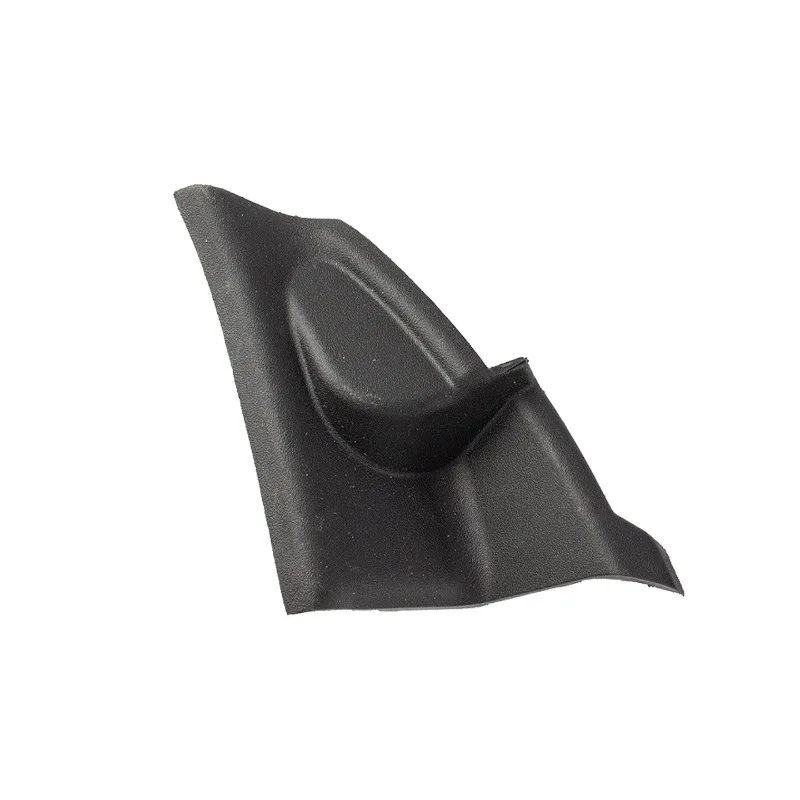 Left Right Rain Collection Plate End Cap Wiper Deflector Triangle Cover Front Windshield A158F270902-0300 for Changan Lumin